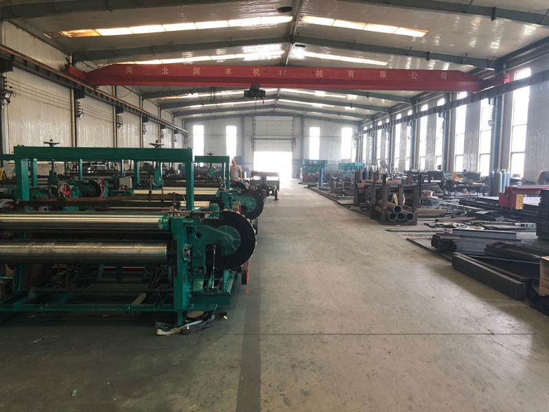 Китай HEBEI DIAOZHUO WIRE MESH EQUIPMENT CO.,LTD Профиль компании