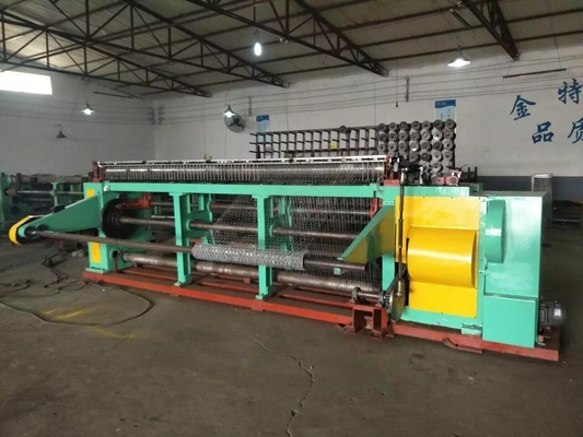 Reverse Twisted Wire Mesh Weaving Machine 131m2/h productivity